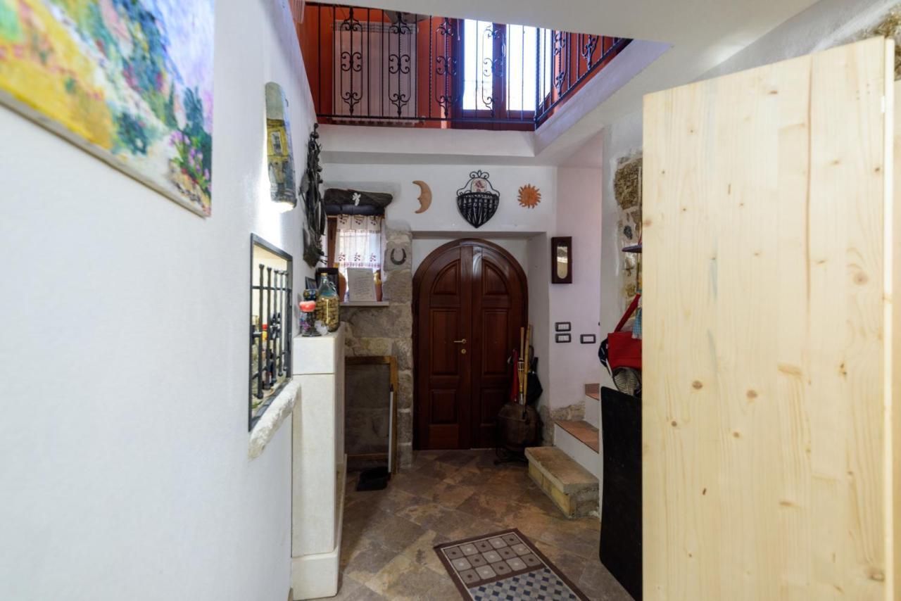 La Maison De Martine Bolognano Eksteriør billede